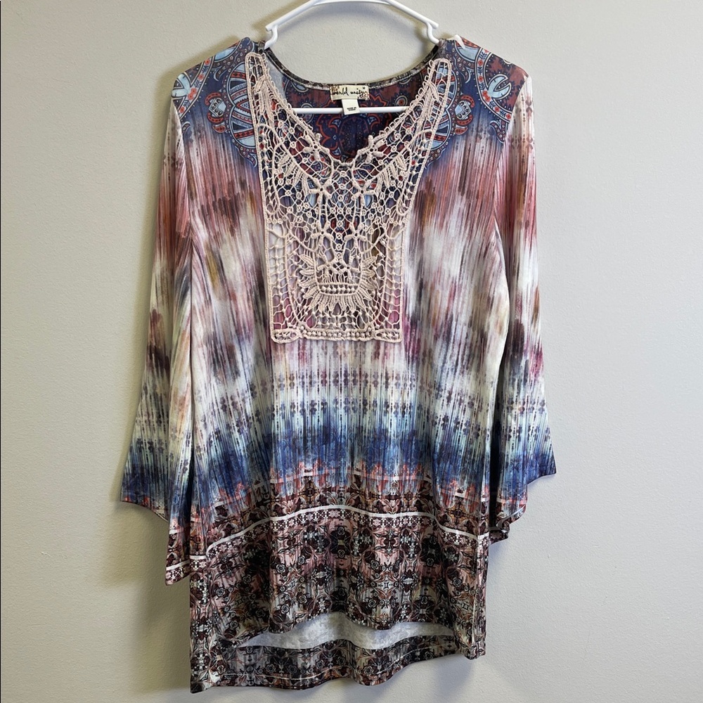 World Unity Multicolor Lace Women's Long Sleeve Top